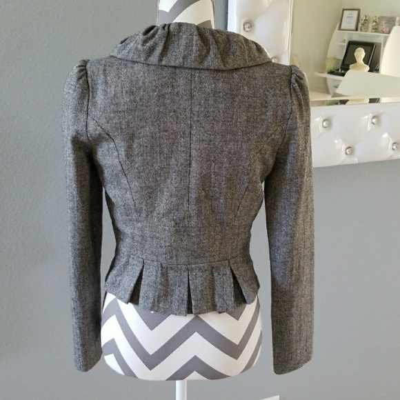 Blazer - Picture 2 of 4