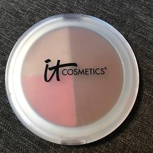 It cosmetics bronze/highlighter/ blush combo