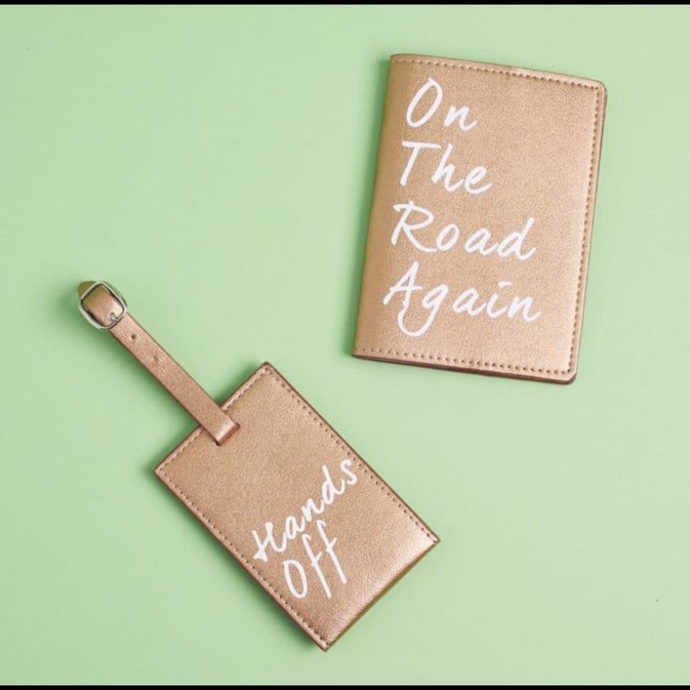 NWT- Passport Cover and Luggage Tag