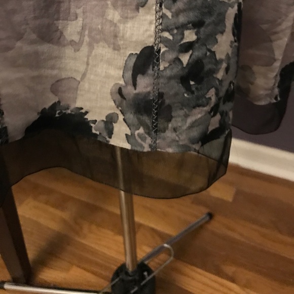 Sweet Textured Frayed Floral Black and Gray Dress - Picture 3 of 3