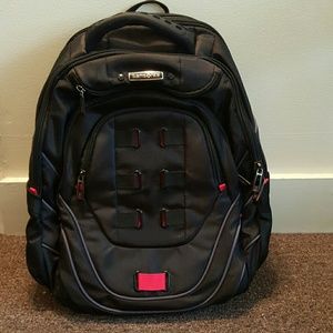 NWOT Samsonite Tectonic PerfectFit Laptop Backpack