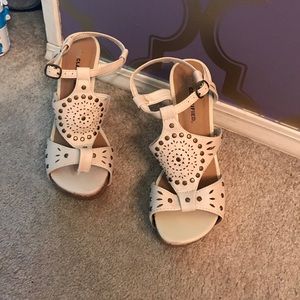 City classified off white with gold studs wedges