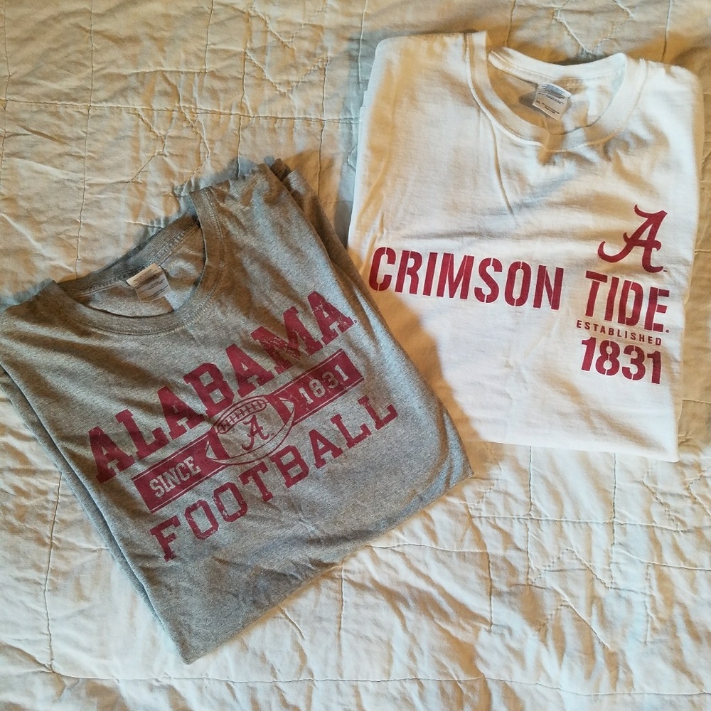 2 Alabama University T-shirts