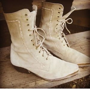 Vintage boot