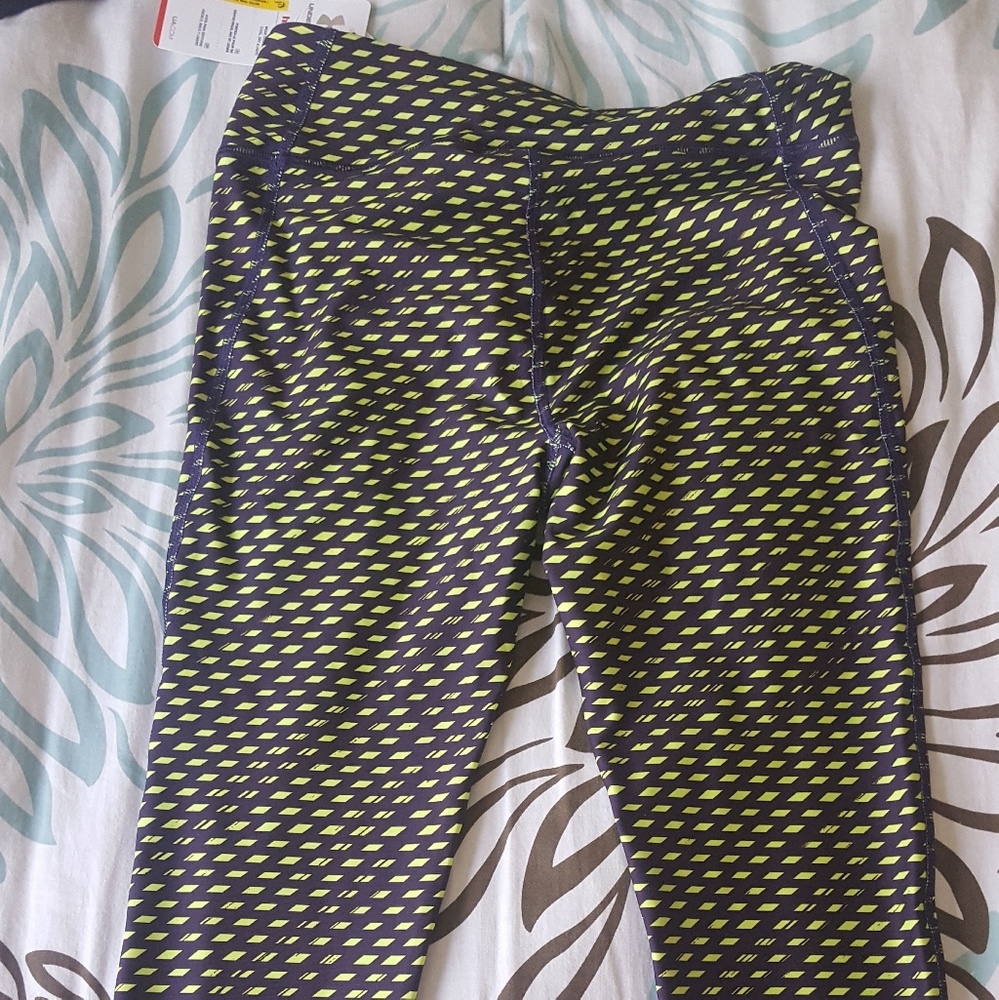 Under Armour workout capris