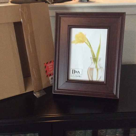 Brown tone frame - Picture 2 of 3