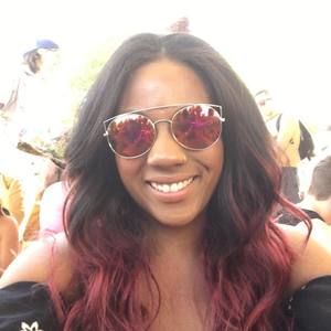 Meet your Posher, Kaila