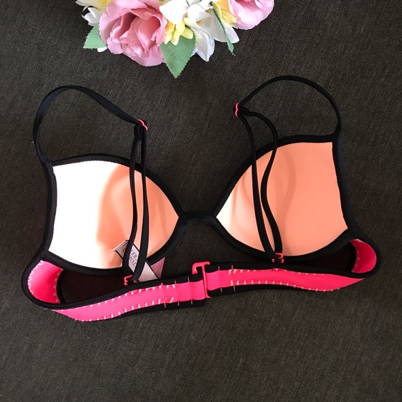 Victoria secret macrame swim top 34A - Picture 2 of 3