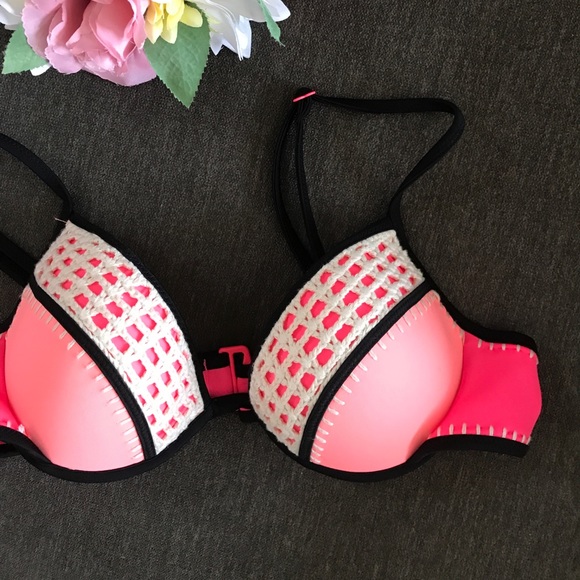 Victoria secret macrame swim top 34A - Picture 3 of 3