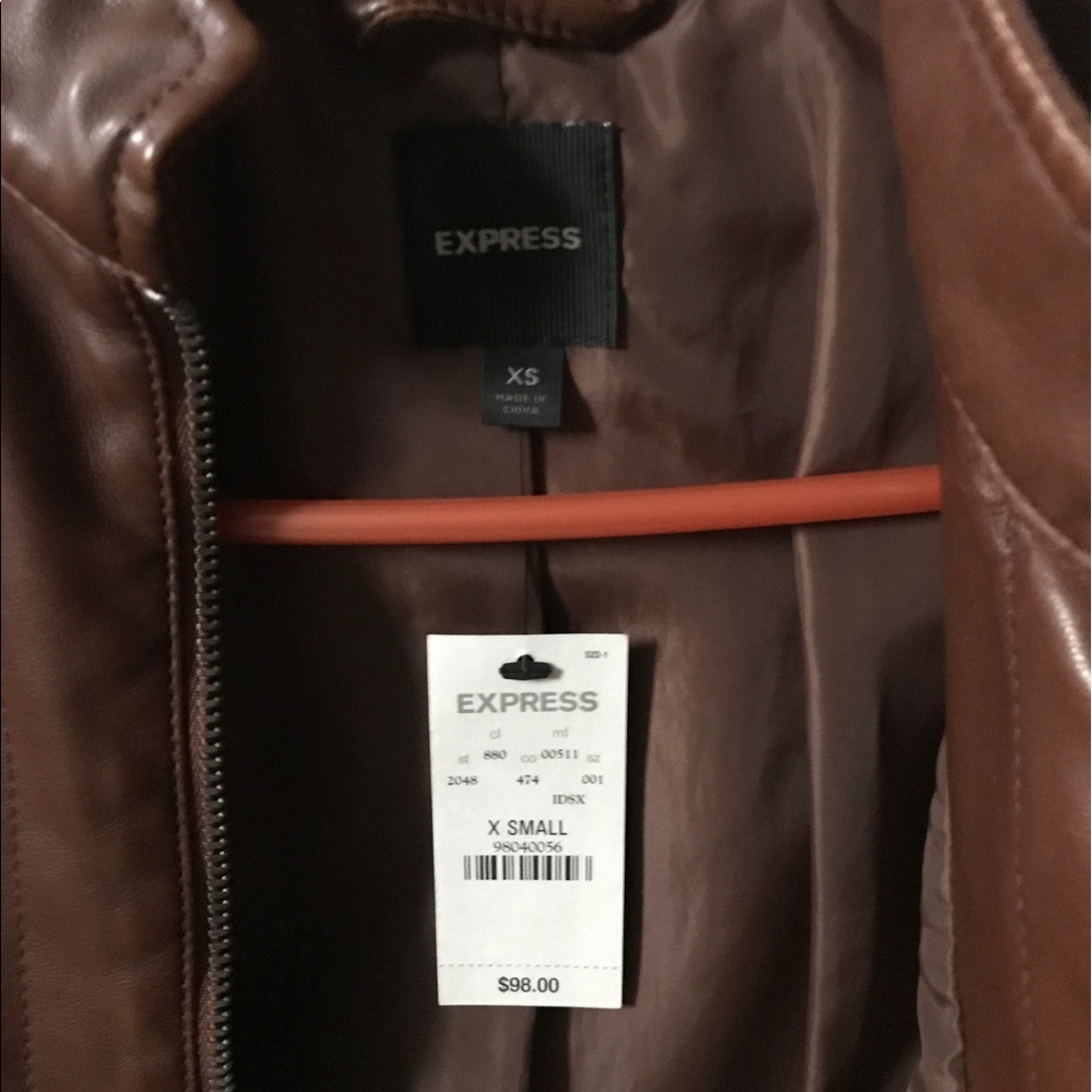 💥Express 2-4-1 Price leather jackets Deal - Picture 2 of 8