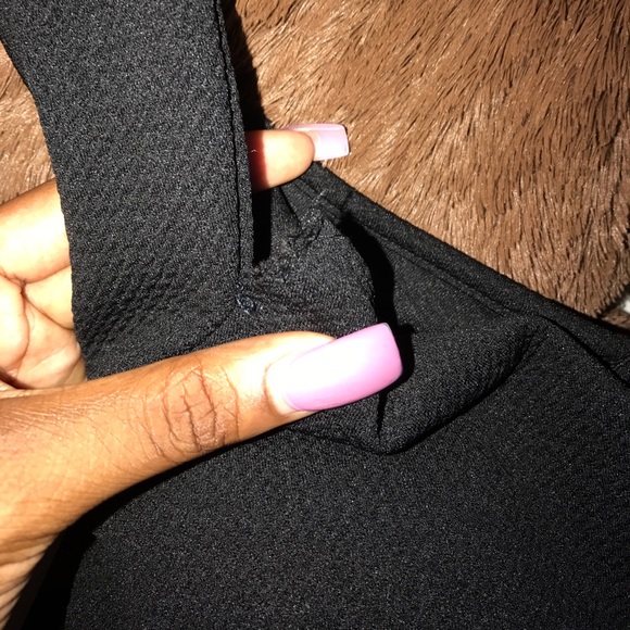 Black and gold party dress. - Picture 2 of 2