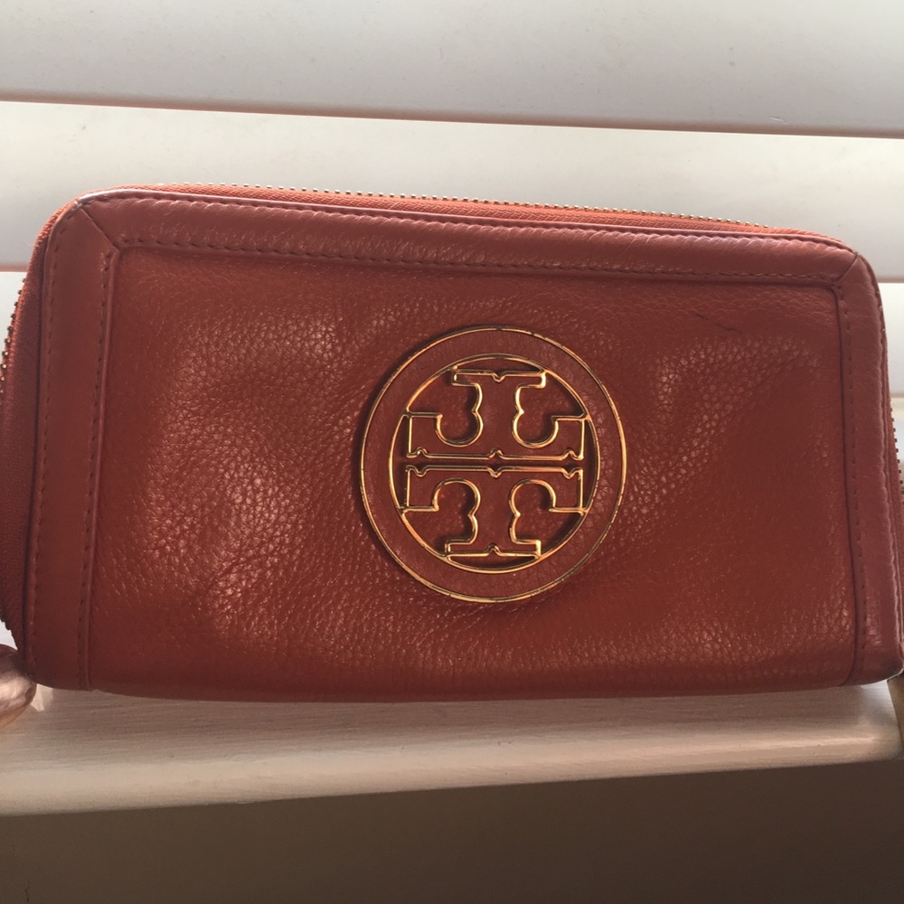 Authentic Tory Burch wrap around wallet
