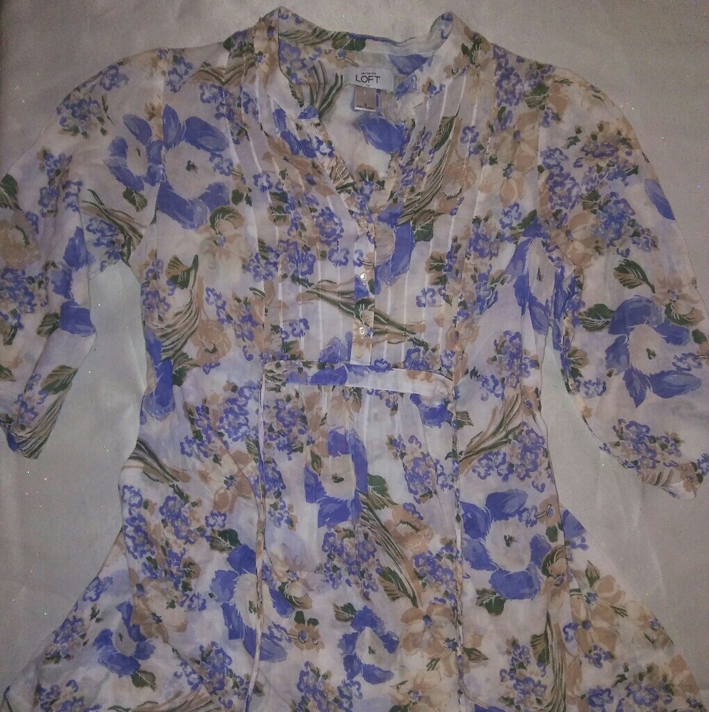 Ann Taylor Loft three-quarter sleeve blouse