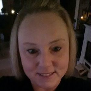 Meet your Posher, Vickie