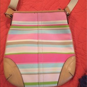 GUC- Coach Crossbody-perfect for spring&summer!
