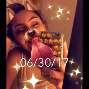 Meet your Posher, Tycia