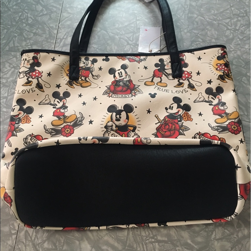 NWT
Loungefly MICKEY ❤️TRUE LOVE❤️ TATTOO tote - Picture 4 of 8