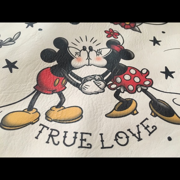 NWT 
Loungefly MICKEY ❤️TRUE LOVE❤️ TATTOO tote - Picture 8 of 8