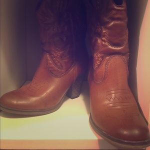 ‼️ SOLD ‼️ Cowgirl Boots