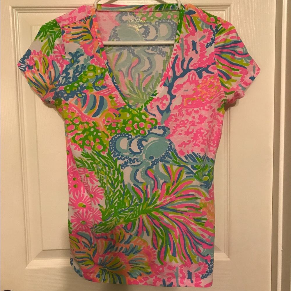 Lilly Pulitzer T shirt