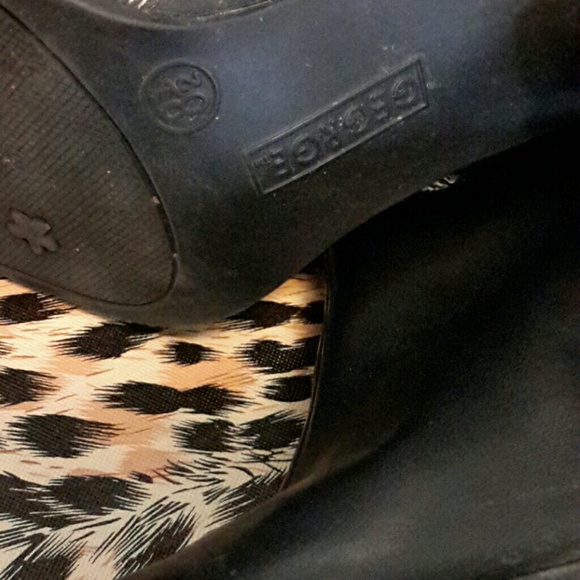 Black leather boot, like new. Sz. 8-1/2 - Picture 6 of 6