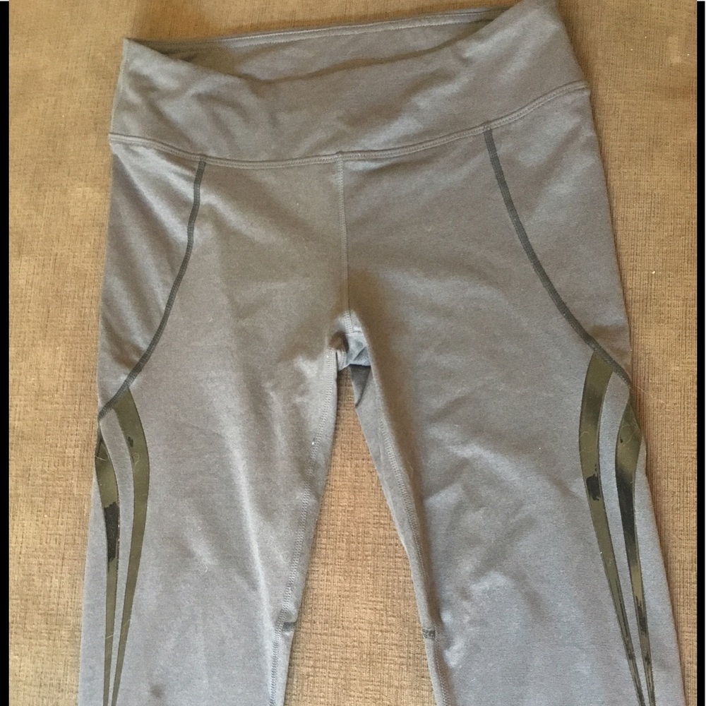 Fabletics workout capris