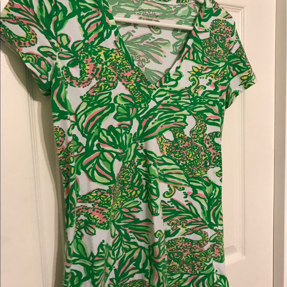 Lilly Pulitzer T shirt