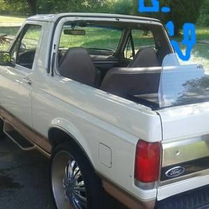 Meet your Posher, Lee