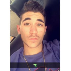 Meet your Posher, Tyler