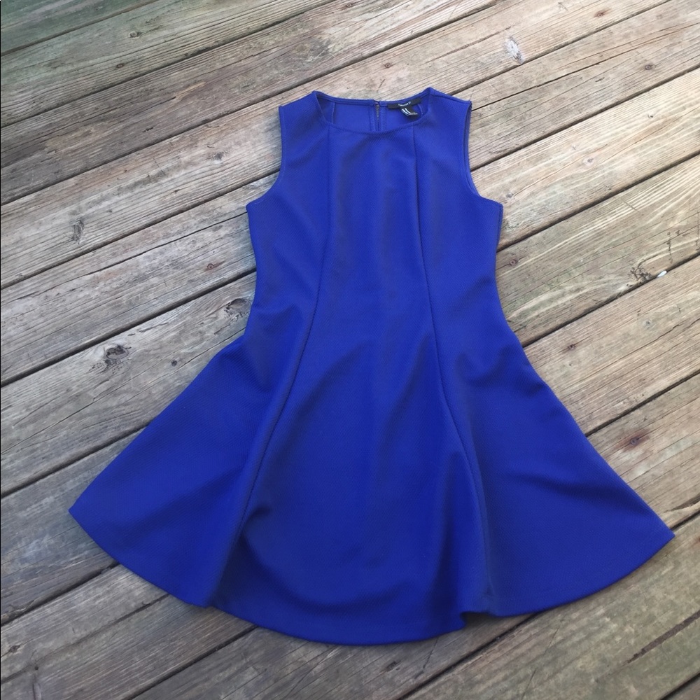 Forever 21 size Medium fit & flair blue dress