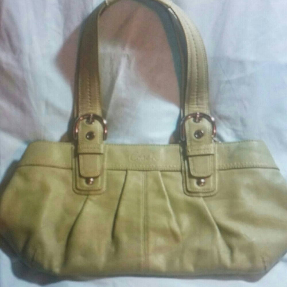 Coach green purse