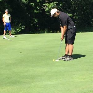 Meet your Posher, Max