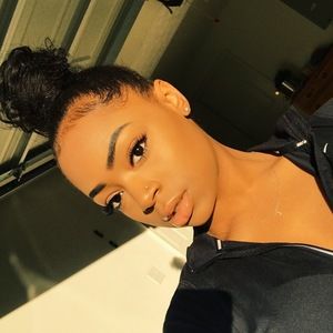 Meet your Posher, Jessika