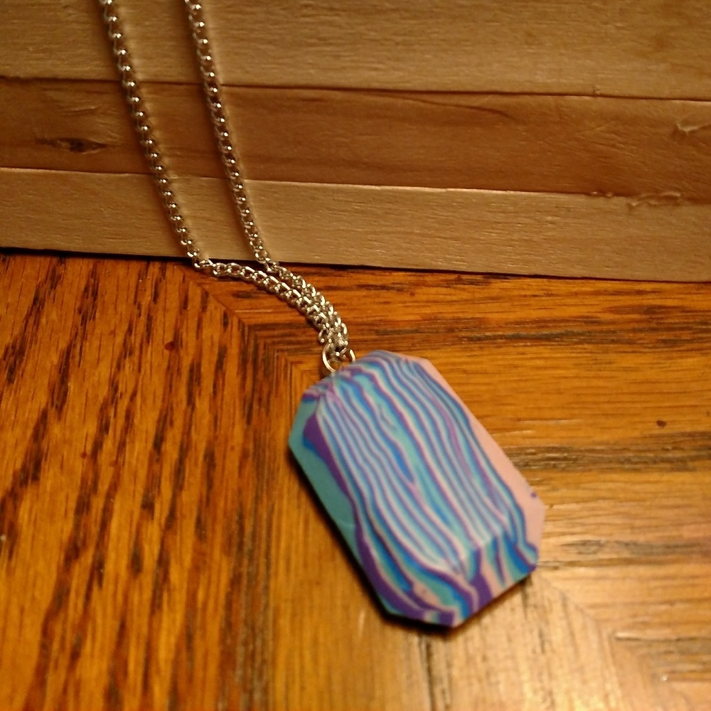 Custom made pendant/diffuser