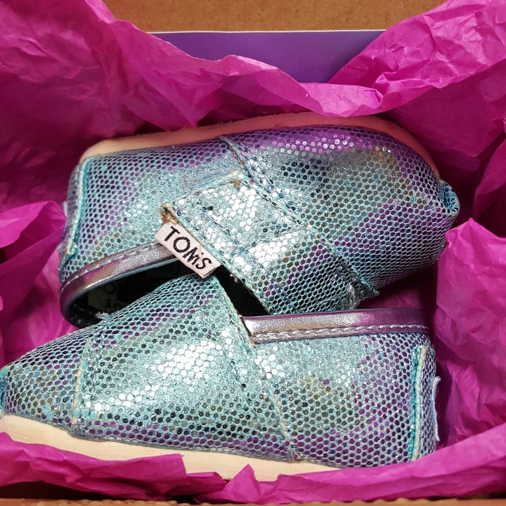 Tiny TOMS