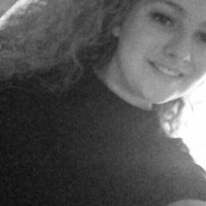 Meet your Posher, Courtney