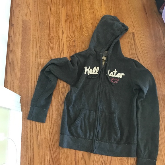 Hoddie - Picture 1 of 1