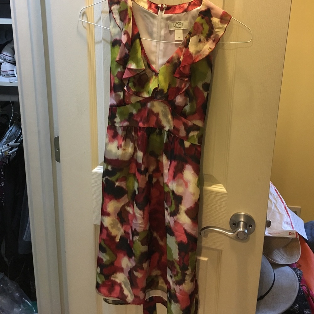 Loft 0P green and pink floral dress