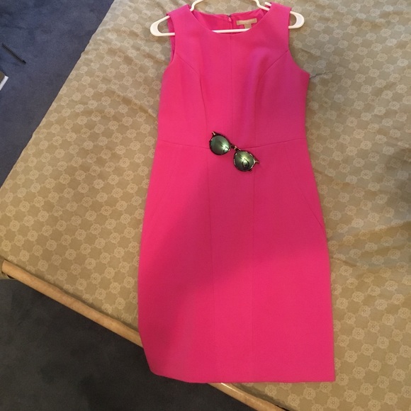 Radiant Pink Banana Republic Shift dress 🌸 - Picture 3 of 3