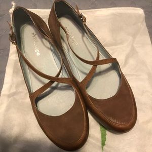 Comfortable Antelope leather wedge
