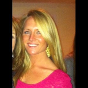 Meet your Posher, Lacey