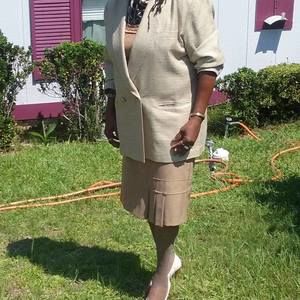 Meet your Posher, Louise