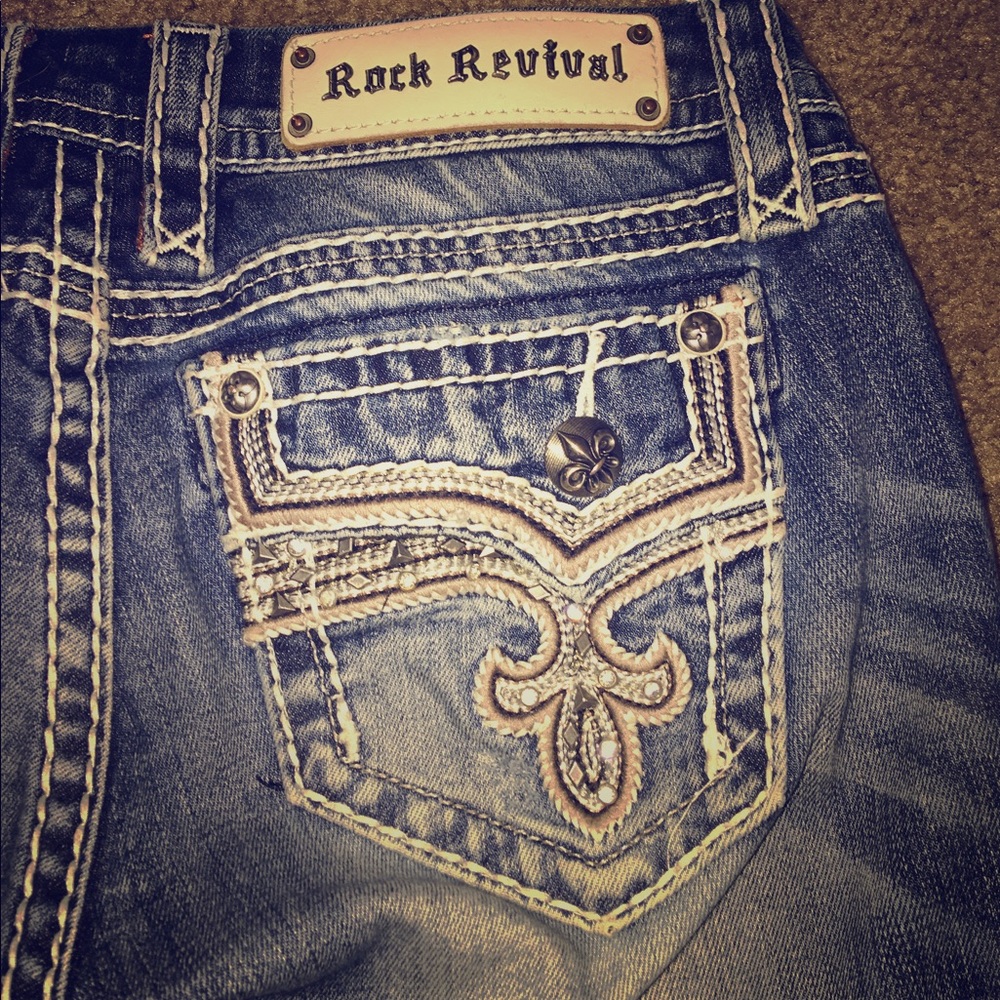 Rock revival capris