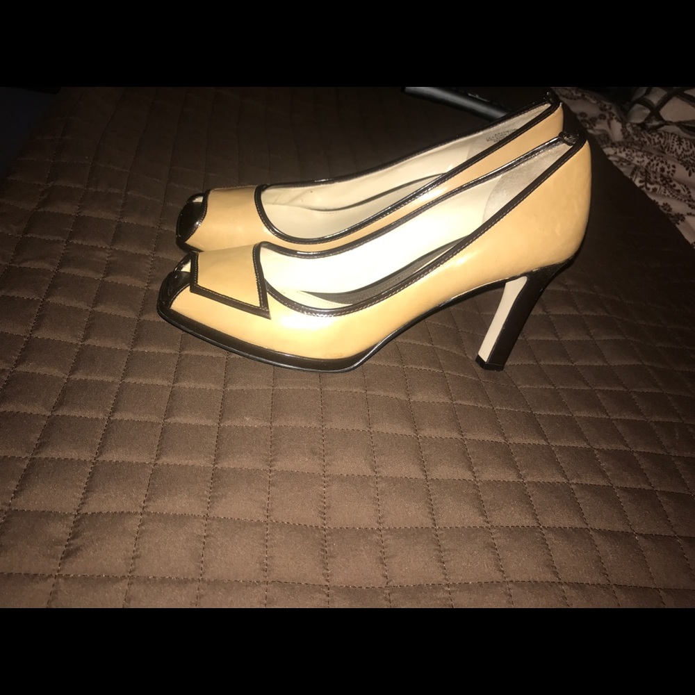 Shoes - Picture 1 of 5