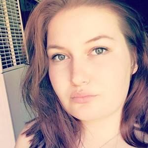 Meet your Posher, Mikala