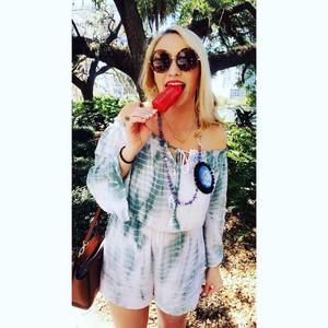 Meet your Posher, Camille