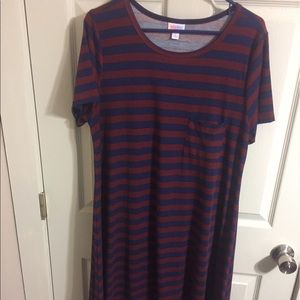 LuLaRoe Carly👗