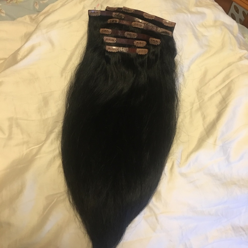 100% black human hair Extensions