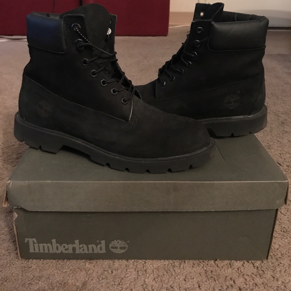 🎱Black Timberlands🎱