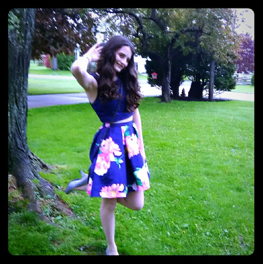 Juniors formal dress